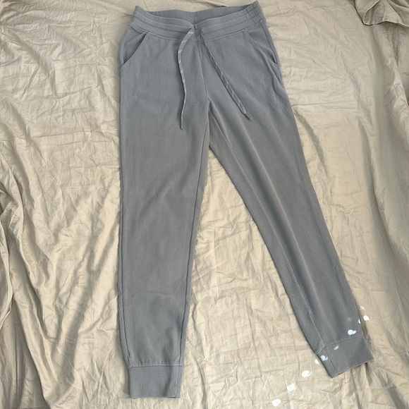 Sweatpants Lot - Picture 2 of 5